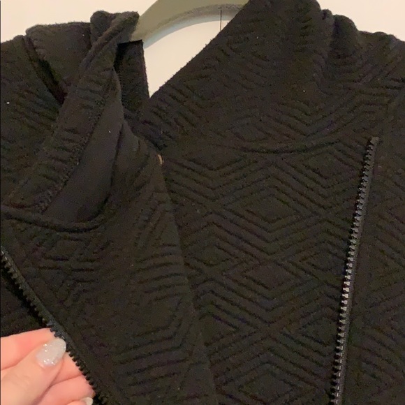 Jacket - Picture 3 of 6